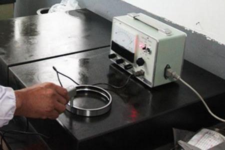 Bearing Residual Magnetic Detector