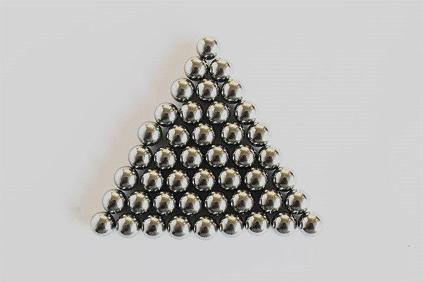 Features and Applications of 9.5mm Steel Balls