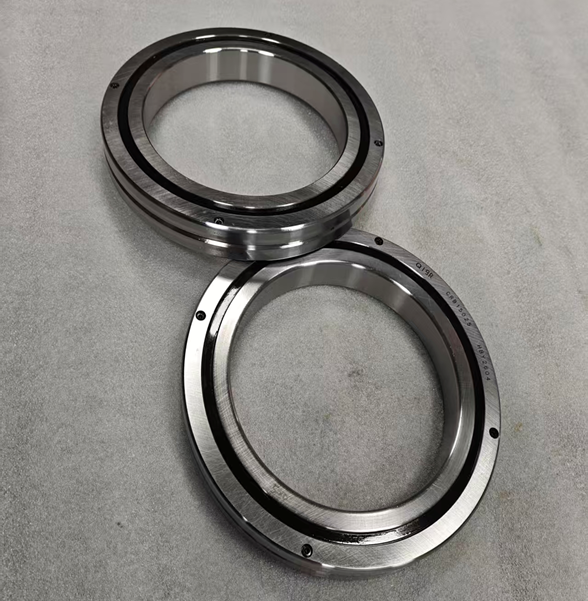 What Is a Cross Cylindrical Roller Bearing and When Should You Use It?